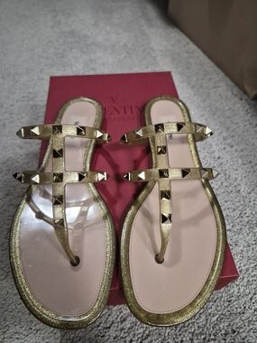 Valentino Rock Stud Sandals In Gold